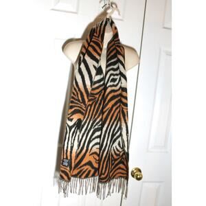 Cashmink by V Fraas Tiger Stripe Fringed Scarf